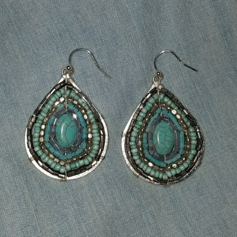 NWOT turquoise earrings